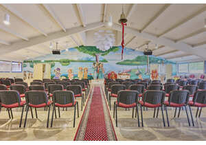 Radha Krishna Mandir<br />Saaftingestraat 310 Current interior