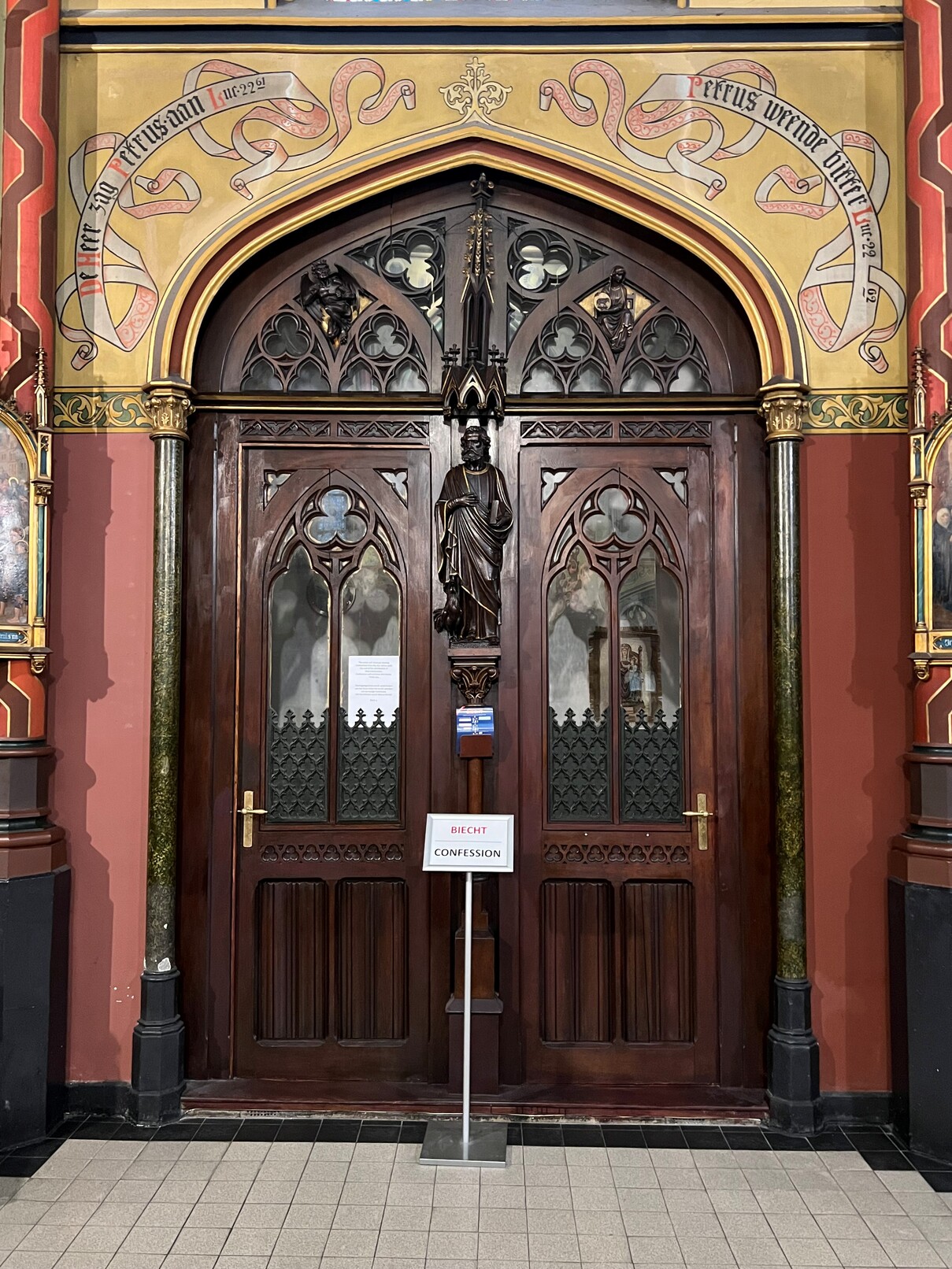 Biechtstoel Sint Petrus